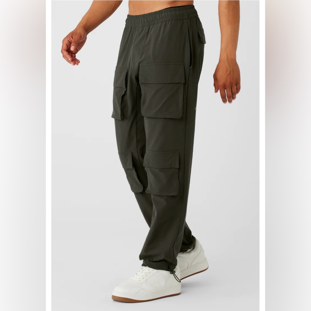 Alo Yoga Cargo Venture Pant